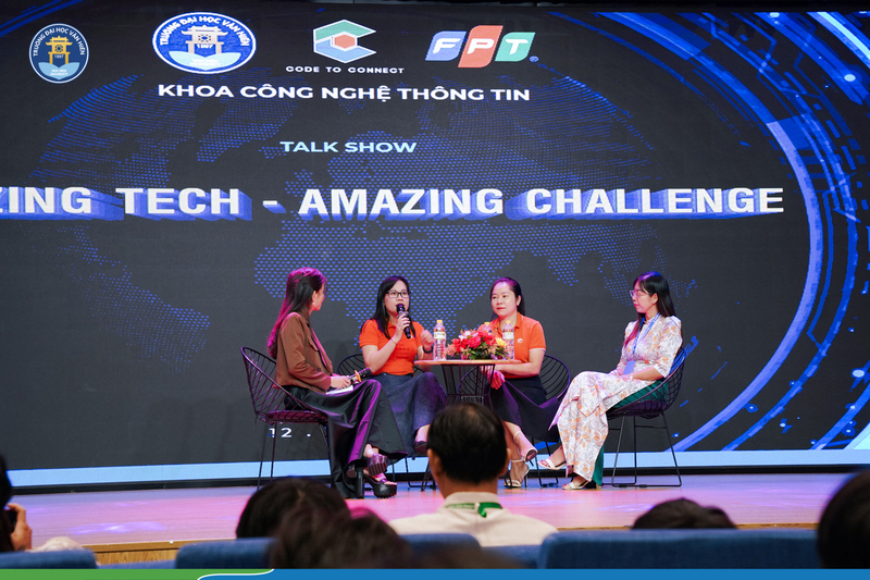 SINH VIÊN KHOA CÔNG NGHỆ THÔNG TIN KHÁM PHÁ THÁCH THỨC & TÌM HIỂU NGHỀ NGHIỆP QUA TALK SHOW “AMAZING TECH - AMAZING CHALLENGE”