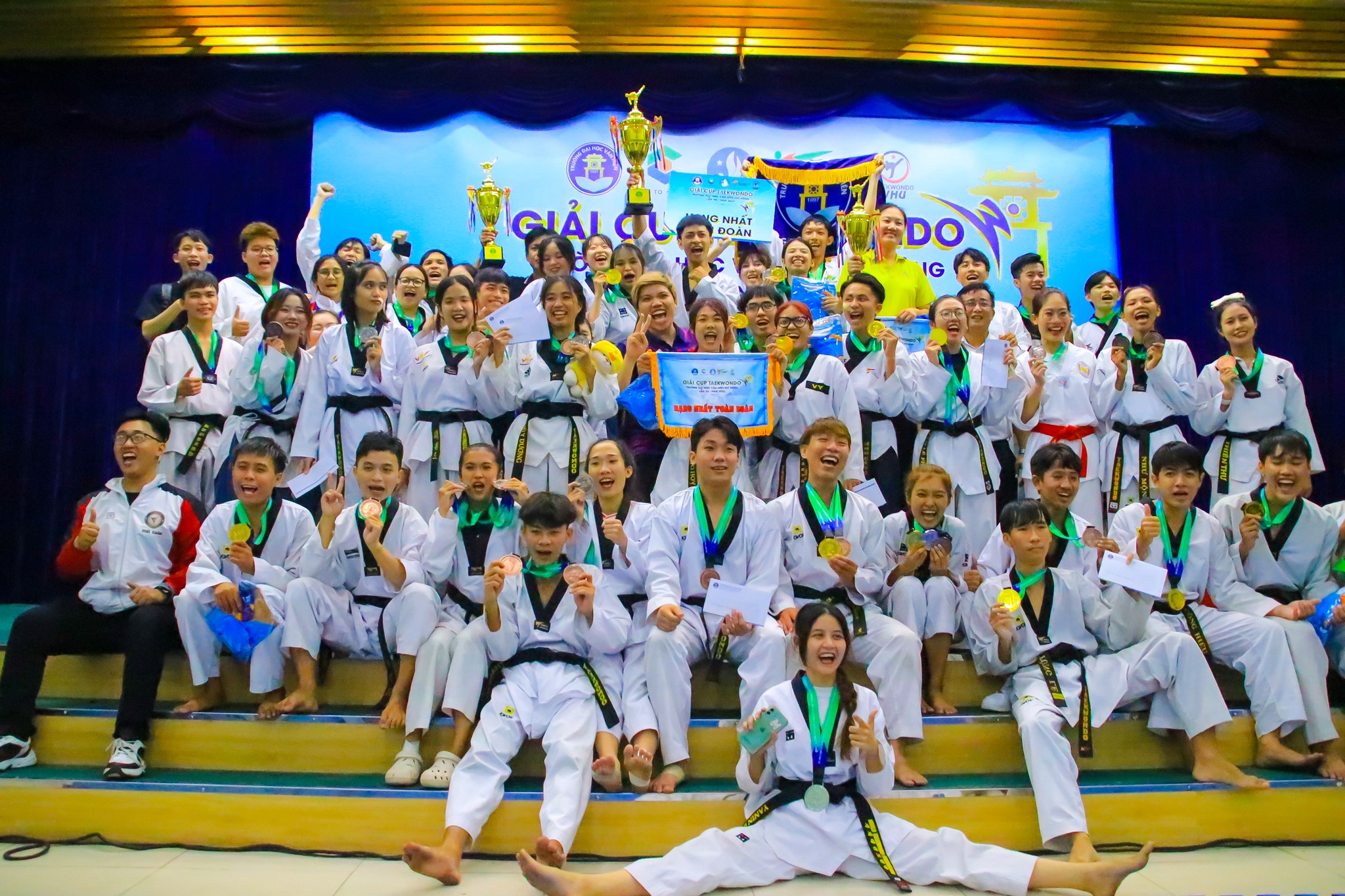 GIẢI CUP TAEKWONDO TRƯỜNG ĐẠI HỌC VĂN HIẾN MỞ RỘNG LẦN VII NĂM 2023 – NƠI TỎA SÁNG NHỮNG TÀI NĂNG VÕ THUẬT